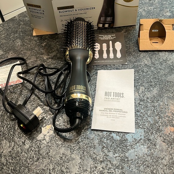 Hot Tools Pro Artist 24K Gold Collection One-Step Blowout & Volumizer New in Box - Picture 4 of 4